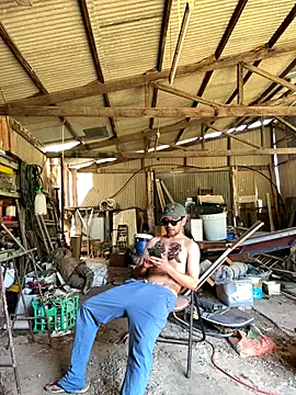 Stelan690 online show from December 2025 01:05:01 AM