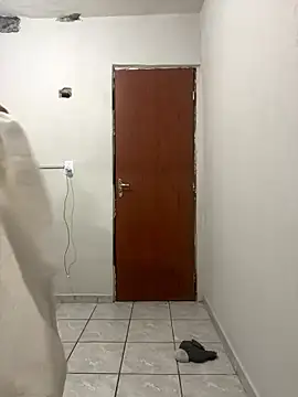 Katianesantos online show from January 2026 11:19:02 PM