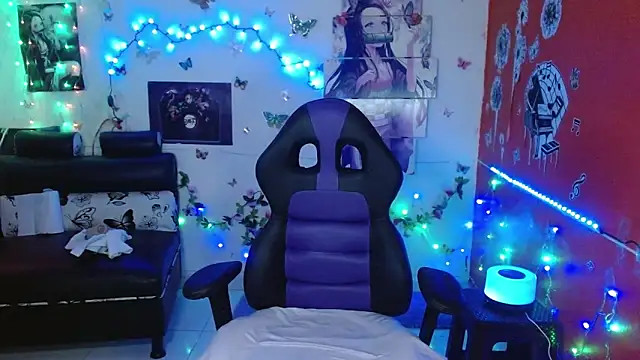 Snapshot of carol_20 chatting on March 2025 07:46:02 AM carol 20 online show from March 2025 07:46:02 AM