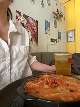 susu baby online show from November 2025 05:22:02 AM