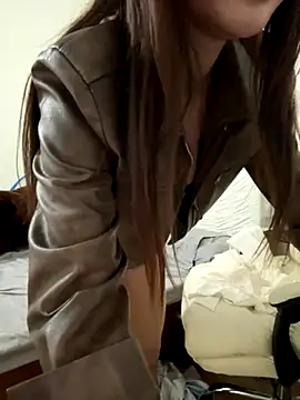 susu baby online show from November 2025 12:15:02 AM