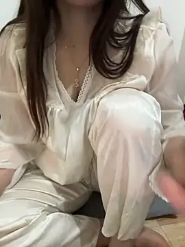 susu baby online show from November 2025 06:00:02 PM