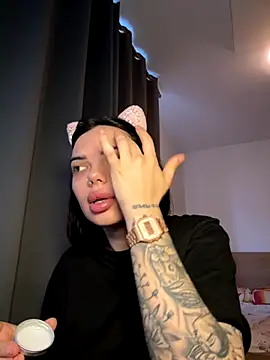 -RAHELA- online show from November 2025 10:08:02 AM