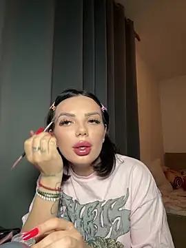 -RAHELA- online show from November 2025 03:15:01 PM