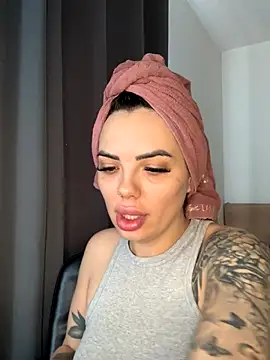 -RAHELA- online show from November 2025 10:19:02 AM