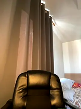 -RAHELA- online show from October 2025 09:18:02 AM