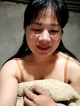 kute-00 online show from November 2025 03:22:01 AM