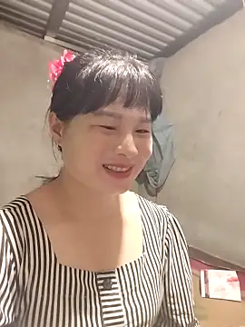 kute-00 online show from September 2025 04:02:02 PM