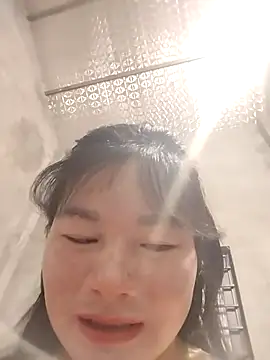 kute-00 online show from December 2025 01:32:01 PM