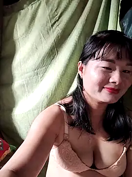 kute-00 online show from October 2025 03:27:02 AM