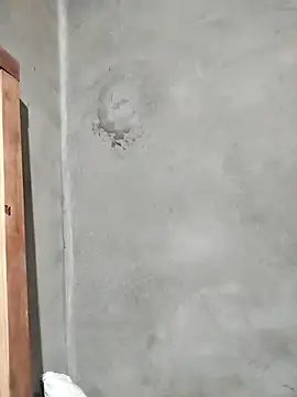 kute-00 online show from February 2026 01:47:01 AM