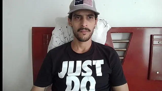 Snapshot of mochakkdj chatting on October 2025 01:25:01 PM mochakkdj online show from October 2025 01:25:01 PM