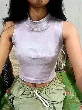 Daizy Shah online show from March 2026 10:00:02 PM