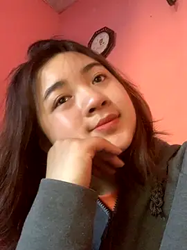 Lonnina online show from October 2025 09:44:02 AM