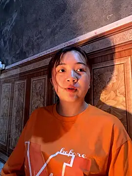 Lonnina online show from November 2025 07:01:02 AM