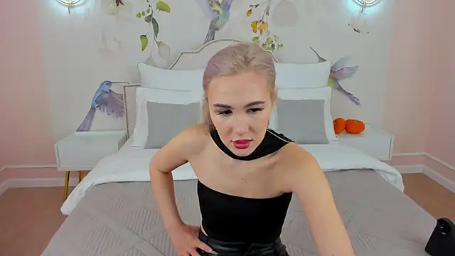 BarbieMilne online show from October 2025 03:13:02 PM