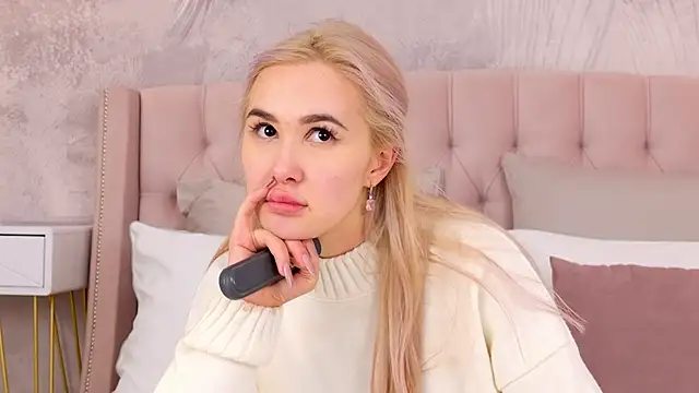 BarbieMilne online show from October 2025 03:46:01 PM