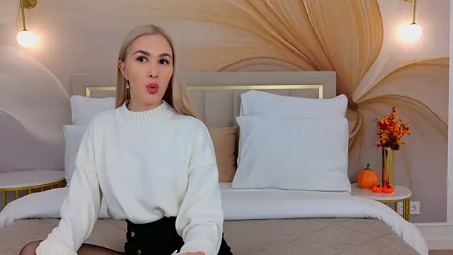 BarbieMilne online show from October 2025 03:02:01 PM