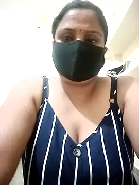 Snapshot of Shikha-mehra7 chatting on September 2025 05:02:01 PM Shikha-mehra7 online show from September 2025 05:02:01 PM