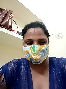 Snapshot of Shikha-mehra7 chatting on September 2025 06:13:01 PM Shikha-mehra7 online show from September 2025 06:13:01 PM