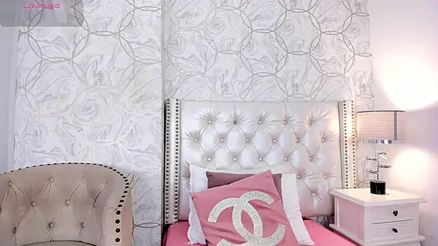 amara rousse online show from February 2026 11:41:01 AM