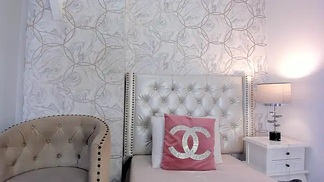 amara rousse online show from December 2025 11:31:01 AM