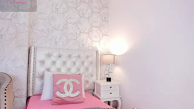 amara rousse online show from December 2025 11:36:01 AM