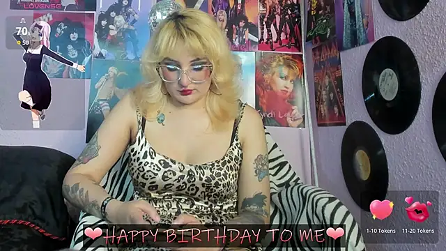 Avril Maria online show from September 2025 05:59:02 PM