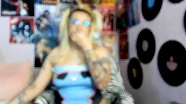 Snapshot of Avril_Maria chatting on July 2026 05:34:01 PM Avril Maria online show from July 2026 05:34:01 PM