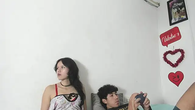 Laura and Kevin online show from February 2026 09:15:01 PM