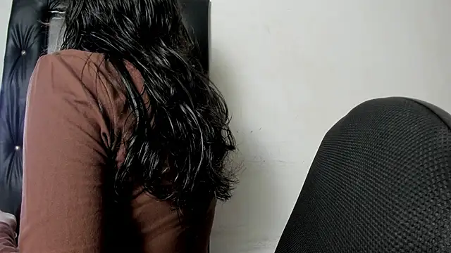 Laura and Kevin online show from February 2026 08:20:01 PM