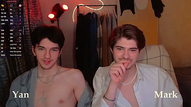 itsyanbb online show from November 2025 06:01:01 PM