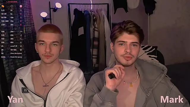 itsyanbb online show from November 2025 03:48:02 PM