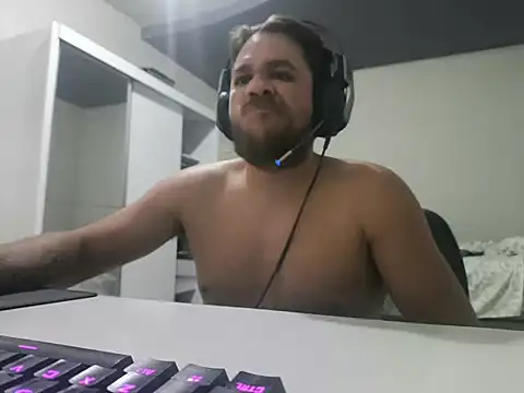 Miguelion2308 online show from February 2026 03:41:01 AM