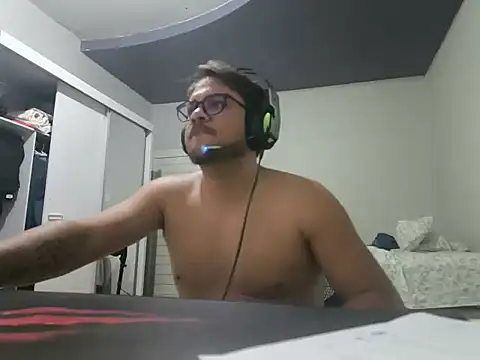 Miguelion2308 online show from December 2025 03:29:02 AM