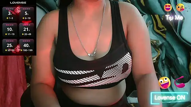 Snapshot of Dream_Kavya chatting on November 2025 06:01:01 PM Dream Kavya online show from November 2025 06:01:01 PM