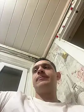 Snapshot of BogdanNegoda chatting on February 2026 09:57:01 PM BogdanNegoda online show from February 2026 09:57:01 PM