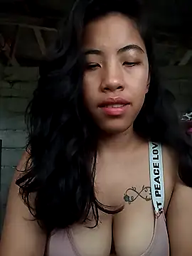 Yapsyxx online show from October 2025 12:43:01 AM