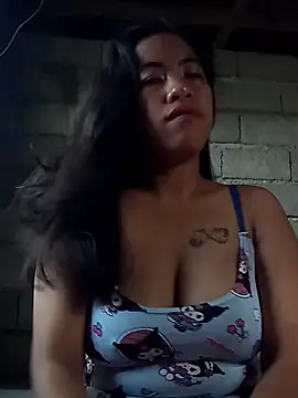 Yapsyxx online show from December 2025 11:53:01 PM