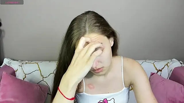 Alisa  Kelly online show from October 2025 12:33:01 AM