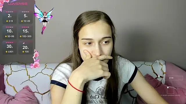 Alisa  Kelly online show from October 2025 01:09:01 AM