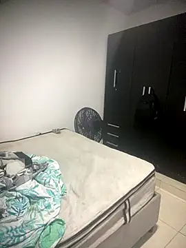 Snapshot of KarimAnxiex chatting on September 2025 06:30:01 AM KarimAnxiex online show from September 2025 06:30:01 AM