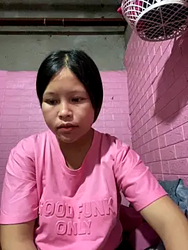 Snapshot of O_o_UwU_o_O chatting on October 2025 10:03:01 AM O o UwU o O online show from October 2025 10:03:01 AM