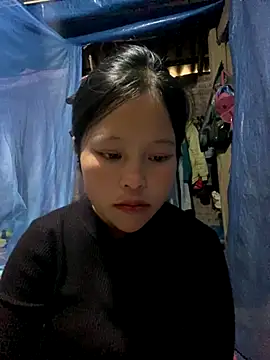 Snapshot of O_o_UwU_o_O chatting on November 2025 07:22:02 AM O o UwU o O online show from November 2025 07:22:02 AM