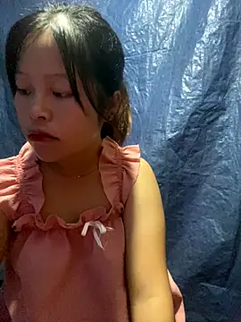 Snapshot of O_o_UwU_o_O chatting on September 2025 03:12:02 AM O o UwU o O online show from September 2025 03:12:02 AM