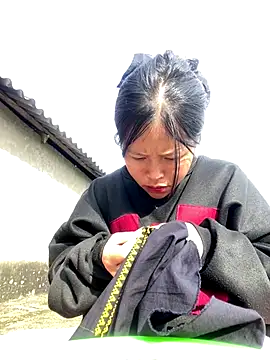 Snapshot of O_o_UwU_o_O chatting on November 2025 01:42:01 AM O o UwU o O online show from November 2025 01:42:01 AM