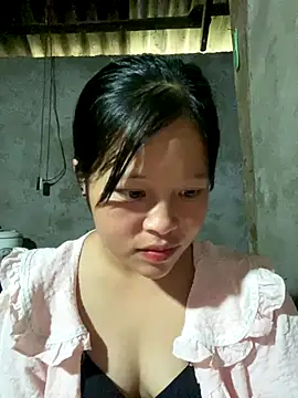 Snapshot of O_o_UwU_o_O chatting on October 2025 04:16:01 AM O o UwU o O online show from October 2025 04:16:01 AM