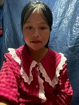 Snapshot of O_o_UwU_o_O chatting on September 2025 04:22:01 AM O o UwU o O online show from September 2025 04:22:01 AM