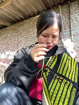 Snapshot of O_o_UwU_o_O chatting on November 2025 02:34:02 AM O o UwU o O online show from November 2025 02:34:02 AM