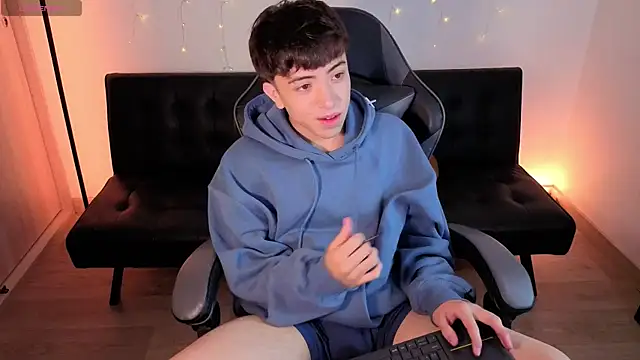 onlinenico online show from January 2026 08:13:02 PM